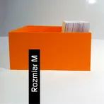 Pudełko na karty czytelnika w kolorze pomaranczowym.